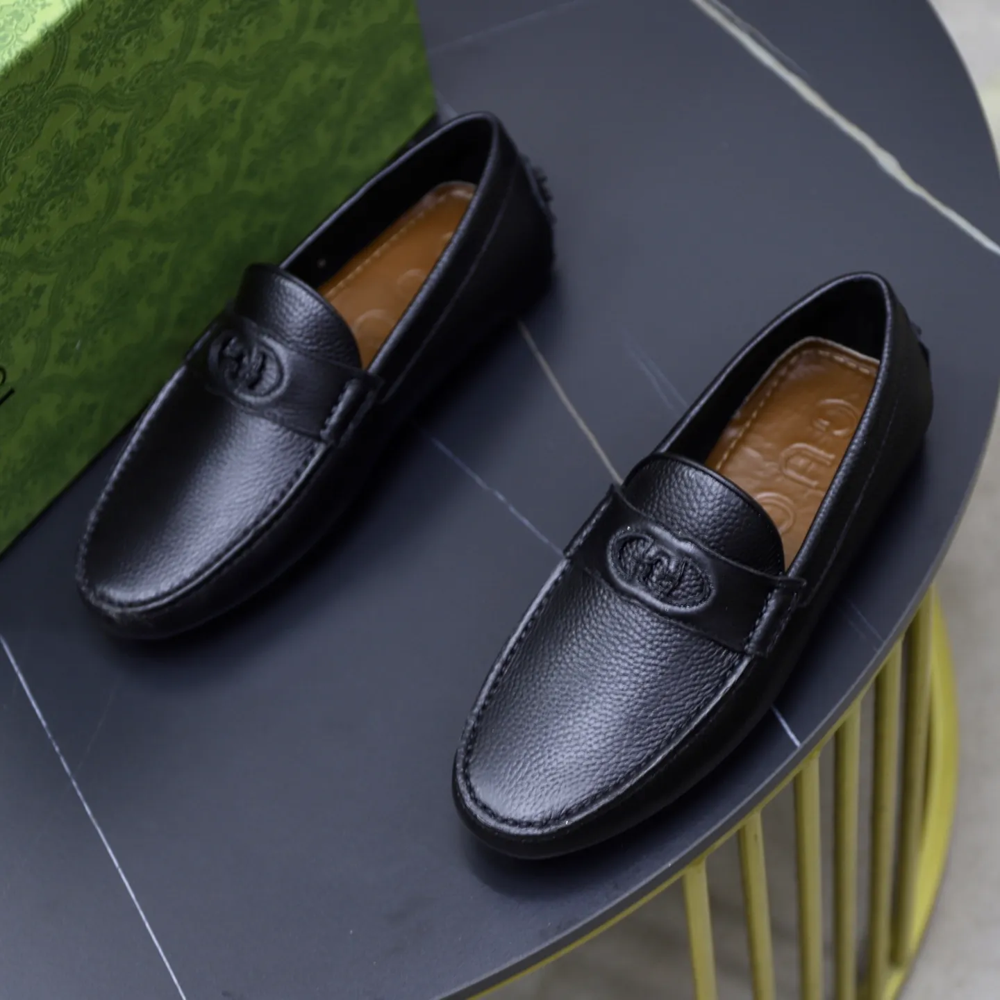 Ex-factory price: 480💰【GUCCI】Gucci ⚠️High-end men’s driving and pedal series ⚠️38-44 (customized for 45) ⚠️All original cowhide leather! Thick and soft! Made entirely of calfskin lining! Rubber sheet anti-slip beanie sole! Three-dimensional package technology! Fashionable and classic! Handicrafts! Original high quality! Feel free to compare!